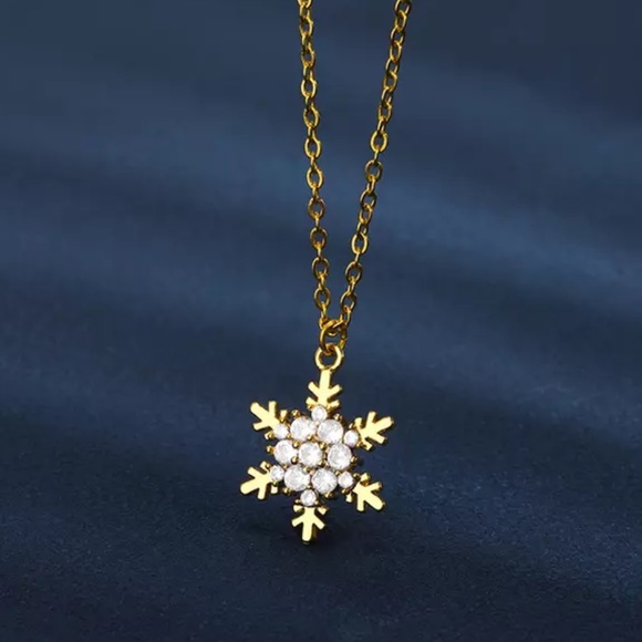 Crystal Zirconia Snowflake Necklace - Picture 4 of 5